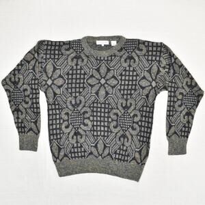 VTG Collectif Women's Pullover Sweater Geometric Acrylic Multicolor Size L